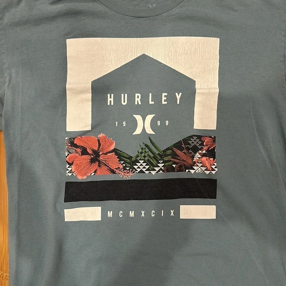 Hurley short sleeve shirt size large men’s - Picture 2 of 7